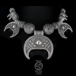 Lunula II srebrny amulet naszyjnik