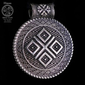 Mokosz srebrny amulet wisior
