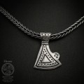 Srebrny Toporek Peruna Amulet Naszyjnik z Hnoss Silver Craft