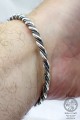 Kruki srebrny amulet bransoleta II z Pracowni Złotniczej Hnoss Silver Craft