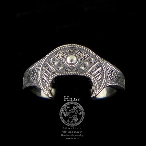 Lunula srebrny amulet pierścionek