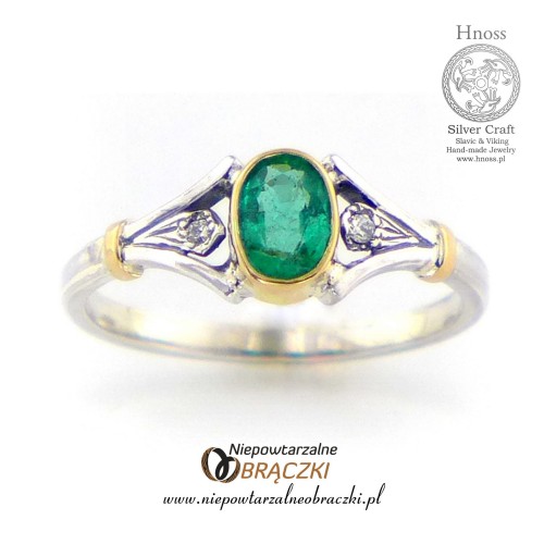Silver and Gold Ring decorated with beautiful Emerald and two Diamonds SH.jpg