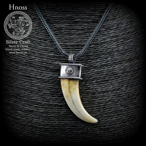 Veles Boar Tusk Amulet Necklace II SH.jpg